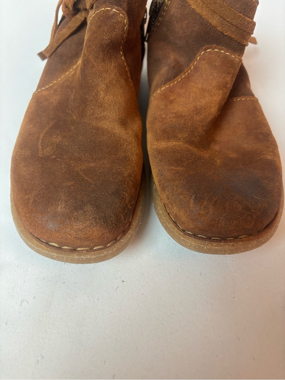 Born Wynter II Ankle Boots Bootie Women Sz 7 US Brown Nubuck Leather BR0017406 - Picture 2 of 9